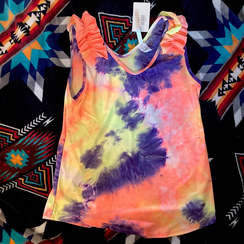 I am selling a tank top with ruffles on the shoulders